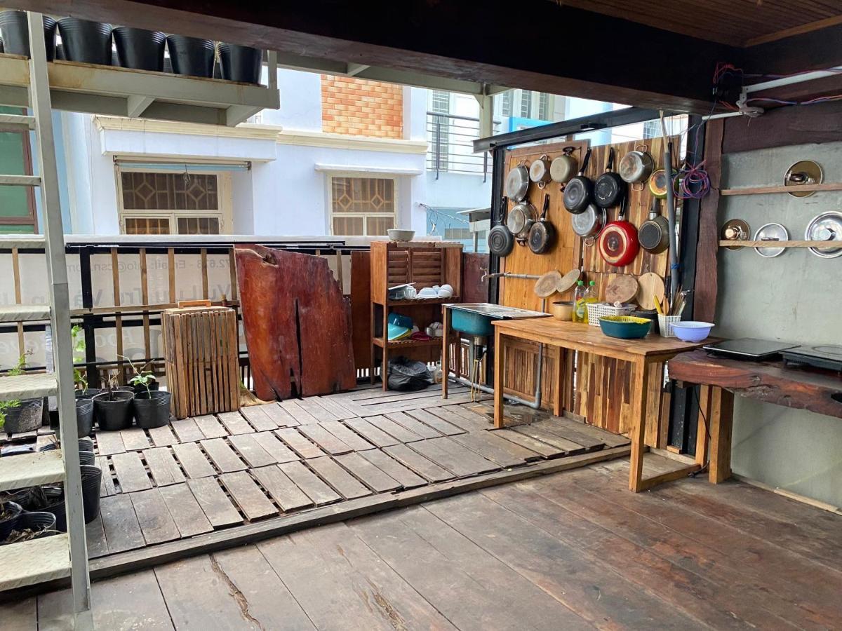 The Gk House Hostel, Ecolliving, Central City, Natural Wooden, Chill View Rooftop, Restaurant And Cocktail Bar Πόλη Χο Τσι Μινχ Εξωτερικό φωτογραφία