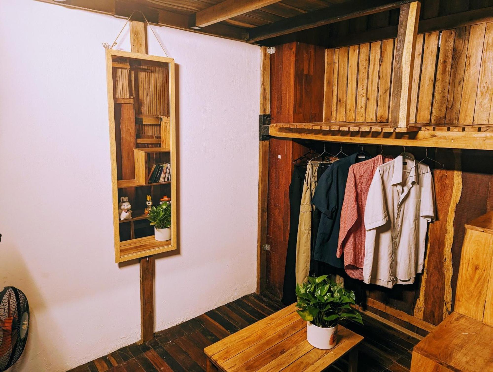 The Gk House Hostel, Ecolliving, Central City, Natural Wooden, Chill View Rooftop, Restaurant And Cocktail Bar Πόλη Χο Τσι Μινχ Εξωτερικό φωτογραφία